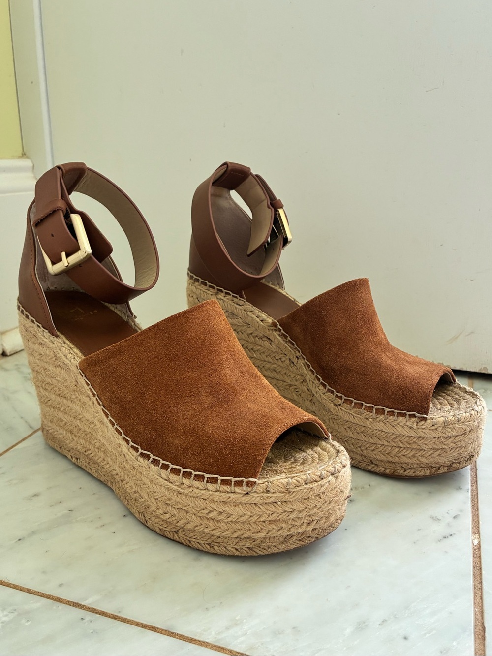 Marc Fisher Wedges